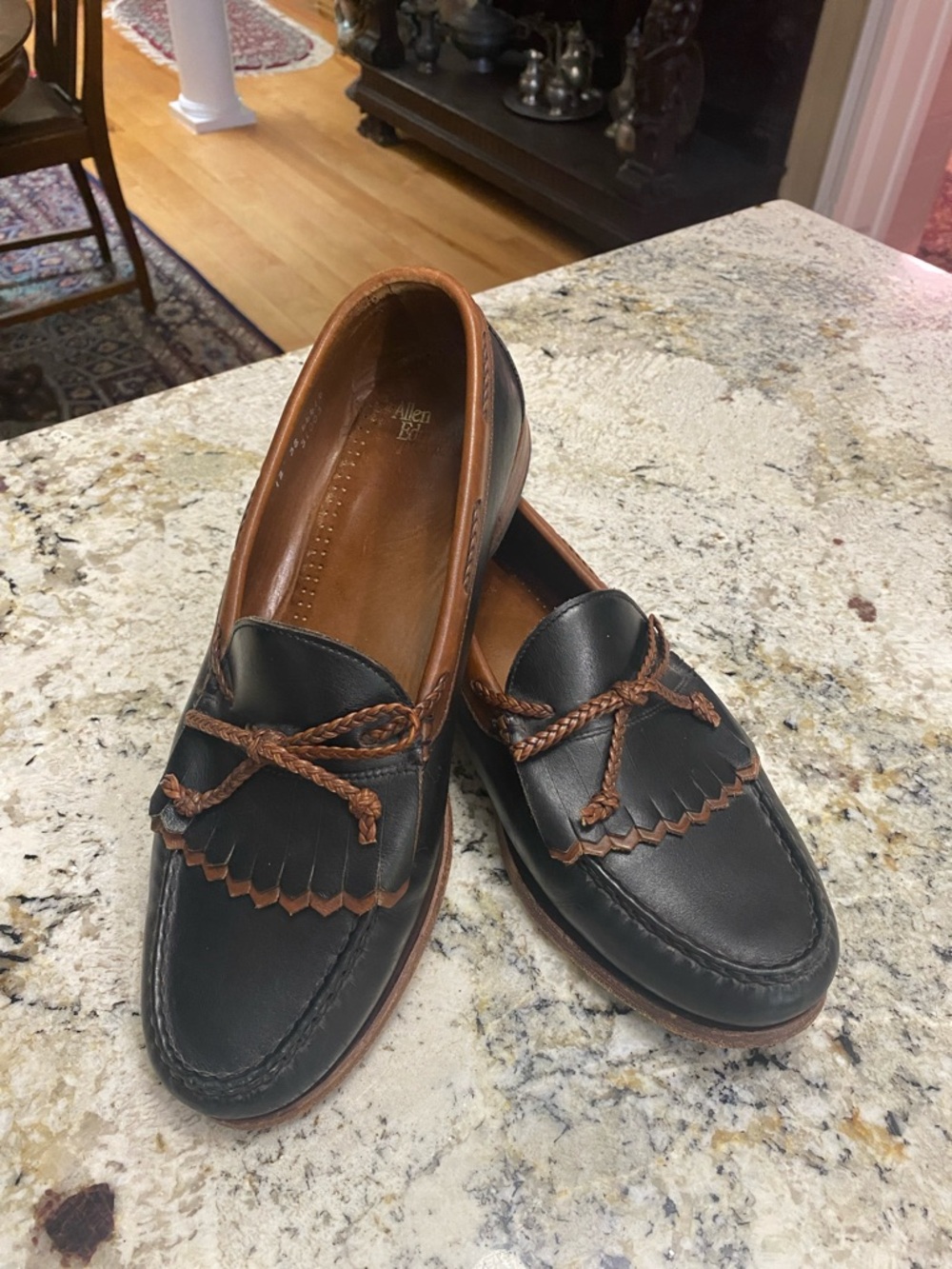 Allen Edmonds Kiltie Loafers Mens 12 3E Wide Black Brown Leather Tassel